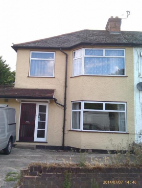 Hill Crescent